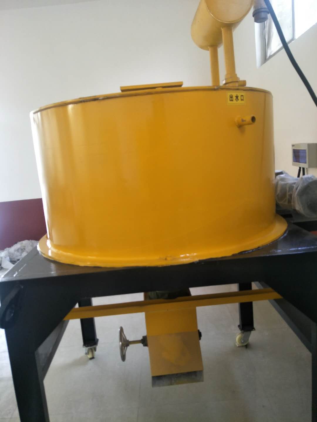 �DƬ���Q��ʯӢ�ۡ��Lʯ��늴ų��F�C
�c���Δ���2776��